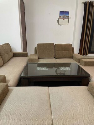Bedroom in 3 BHK Apartment at Saket – for Rent