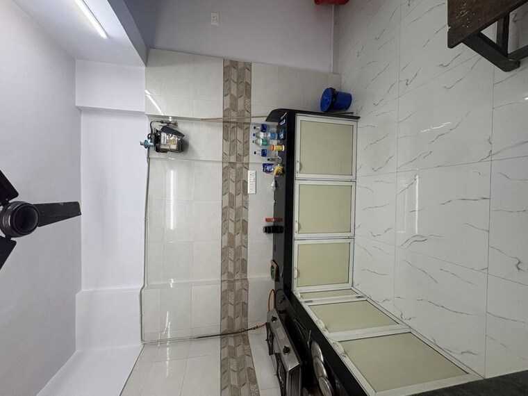 Balcony, tilak-bhavana-chs 1 Bedroom 450 Sq.Ft. Apartment In Tilak Nagar Mumbai 10668693