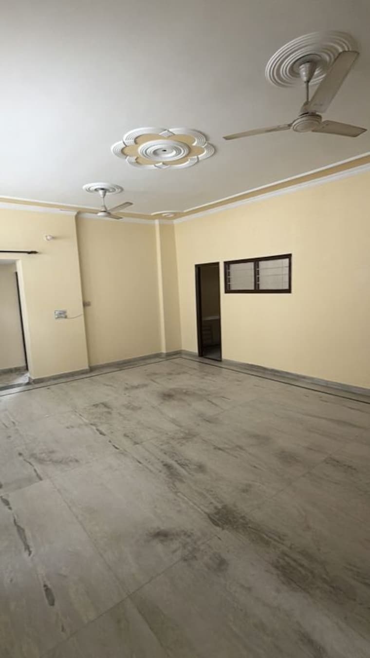 Room, sector 15 ii 2 Bedroom 2000 Sq.Ft. Builder Floor In Sector 15 ii Gurgaon 10668628