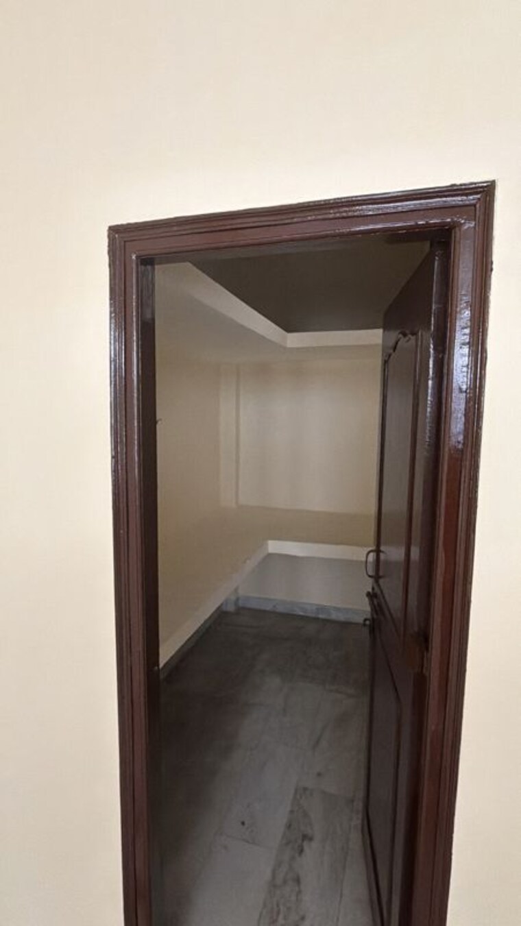 Other, sector 15 ii 2 Bedroom 2000 Sq.Ft. Builder Floor In Sector 15 ii Gurgaon 10668628