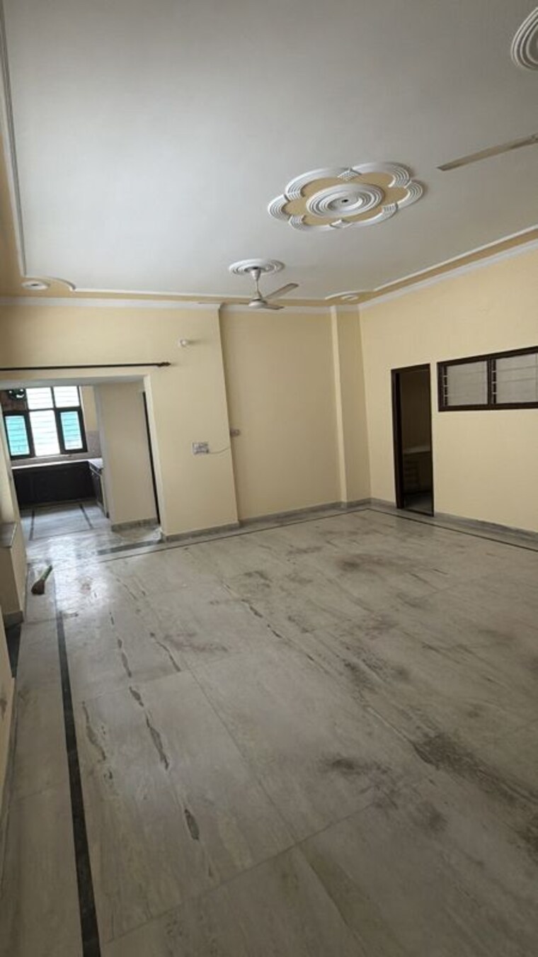Room, sector 15 ii 2 Bedroom 2000 Sq.Ft. Builder Floor In Sector 15 ii Gurgaon 10668628