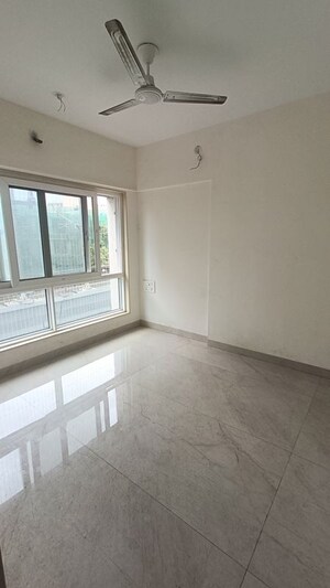 Bedroom in 2 BHK Apartment at Kaveri CHS Andheri West, Andheri West – for Rent