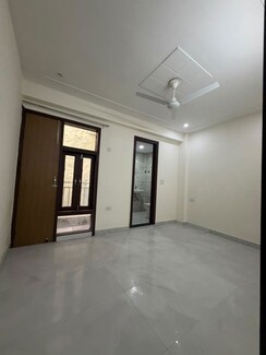 2 BHK +Builder Floor For Rent in Chattarpur