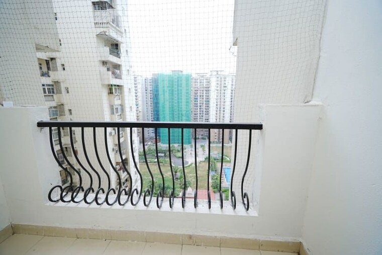 Balcony, nimbus-the-hyde-park 3 Bedroom 1320 Sq.Ft. Apartment In Sector 78 Noida 10668722