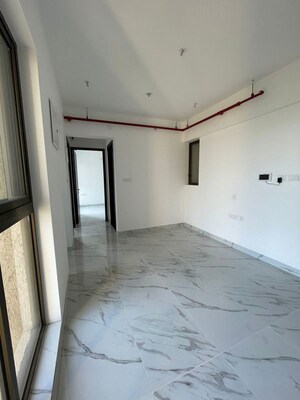 Room in 1.5 BHK Apartment at Piramal Vaikunth A Class Homes, Balkum Pada – for Rent