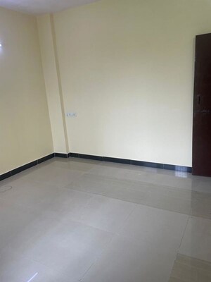 Room in 2 BHK Apartment at Big Splash, Vashi Sector 17 – for Rent