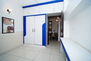 Building Lobby in 2.5 BHK Apartment at Supertech Cape Town, Sector 74 – for Sale
