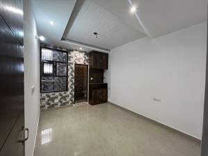 Room in 2 BHK Apartment at MP Metro Towers, Dhakoli – for Rent