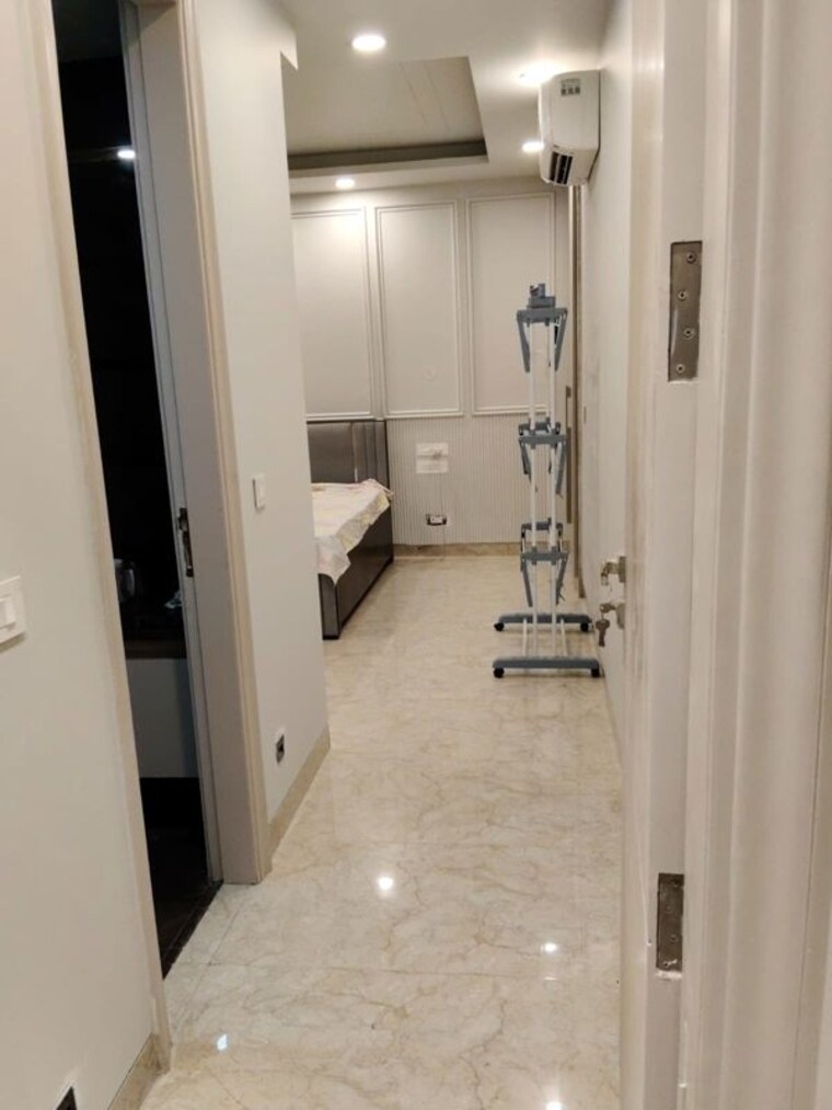Bathroom, hero-homes-gurgaon 3 Bedroom 1689 Sq.Ft. Apartment In Sector 104 Gurgaon 10668766