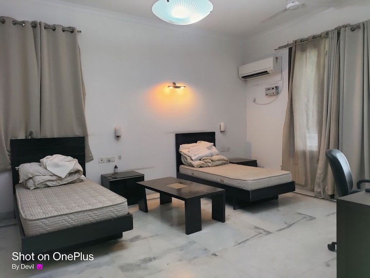 Living Room, ansal-sushant-lok-i 6 Bedroom 6000 Sq.Ft. Villa In Sector 43 Gurgaon 10668762