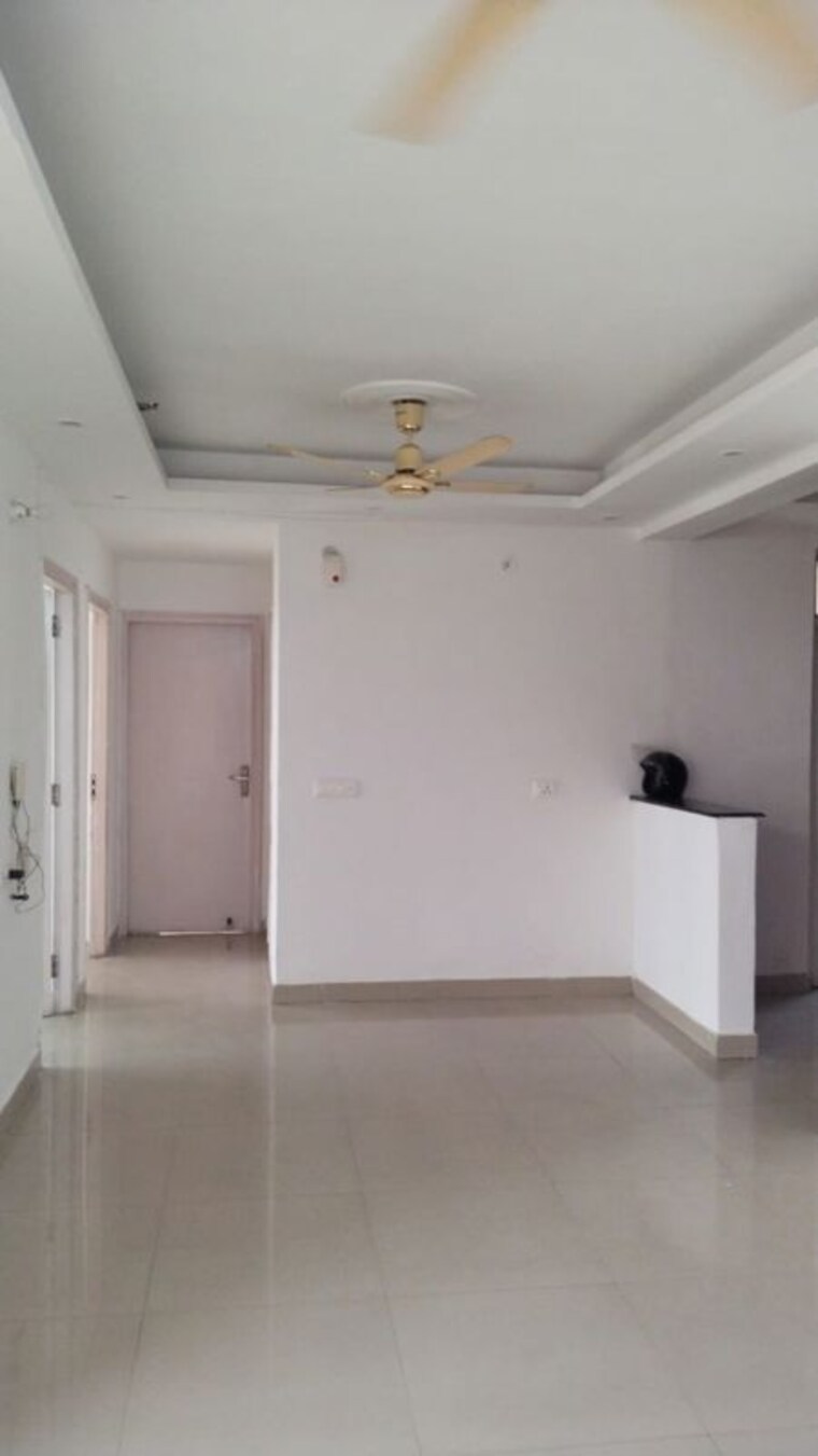Room, nirala-estate-ii 3 Bedroom 1897 Sq.Ft. Apartment In Tech Zone 4 Greater Noida Greater Noida 10668783