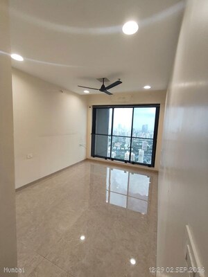 Room in 2 BHK Apartment at Dosti Eastern Bay Phase 1, Wadala – for Sale