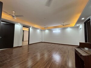 4 BHK Apartment For Rent in Saket