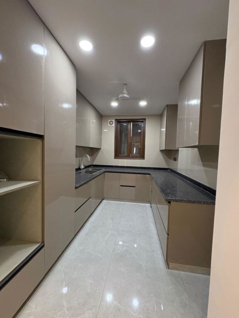 Kitchen, saket 4 Bedroom 2000 Sq.Ft. Apartment In Saket Delhi 10668810