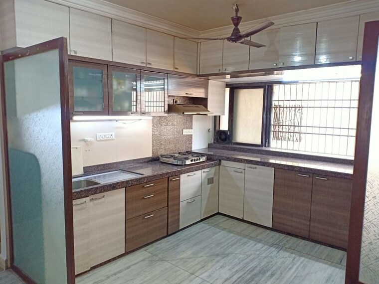 Kitchen, big-splash 4 Bedroom 2000 Sq.Ft. Apartment In Vashi Sector 17 Navi Mumbai 10668812