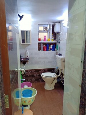 Bathroom in 4 BHK Apartment at Big Splash, Vashi Sector 17 – for Sale