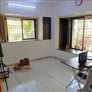 Team Area in 4 BHK Apartment at Big Splash, Vashi Sector 17 – for Sale