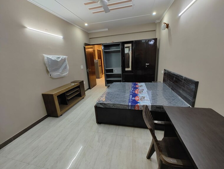 Master Bedroom, sector 43 2 Bedroom 650 Sq.Ft. Builder Floor In Sector 43 Gurgaon 10668815