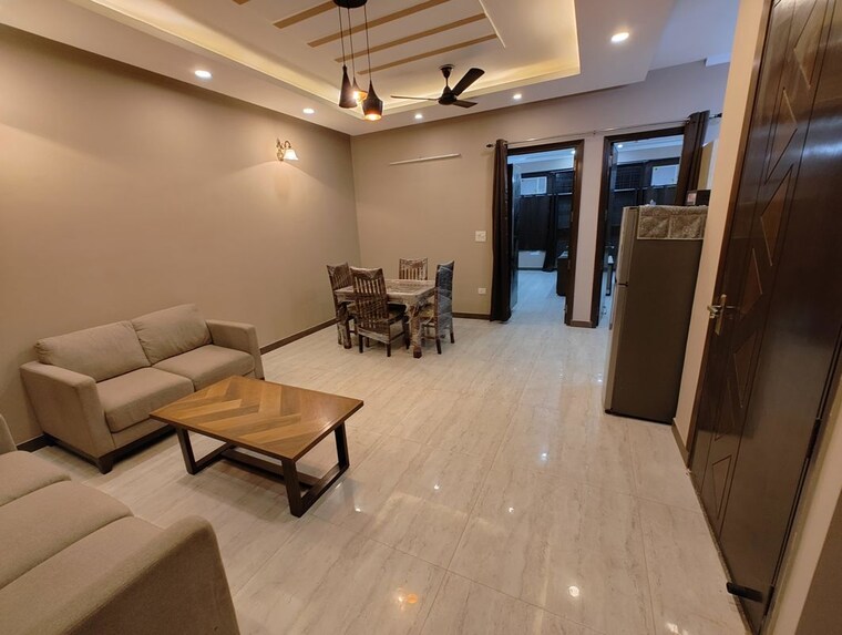 Team Area, sector 43 2 Bedroom 650 Sq.Ft. Builder Floor In Sector 43 Gurgaon 10668815