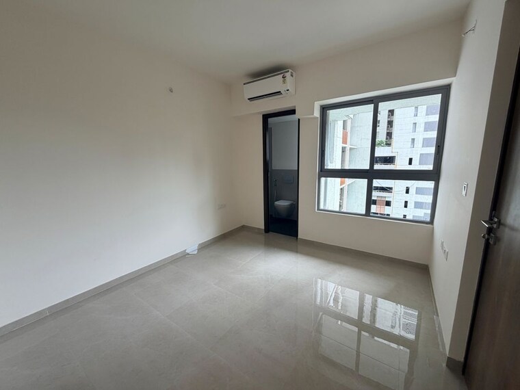 Room, piramal-vaikunth-a-class-homes-series-2 2.5 Bedroom 1150 Sq.Ft. Apartment In Balkum Pada Thane 10668825