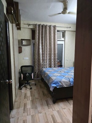 Bathroom in 2.5 BHK Apartment at Gaur City 2 - 10th Avenue, Sector 16c Greater Noida – for Rent