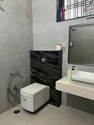 Furnished Amenities in  Pg at Viraj Khand – for Rent