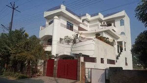  Pg For Rent in Viraj Khand