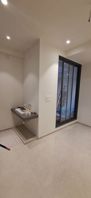 Room in 4 BHK Villa at Evermark 11, Bhayli – for Sale