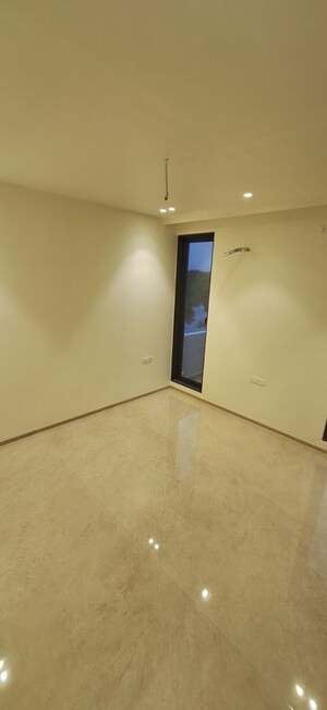 Room in 4 BHK Villa at Evermark 11, Bhayli – for Sale