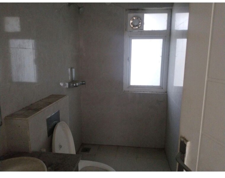 Bathroom, mapsko-mount-ville 3 Bedroom 1960 Sq.Ft. Apartment In Sector 79 Gurgaon 10668905