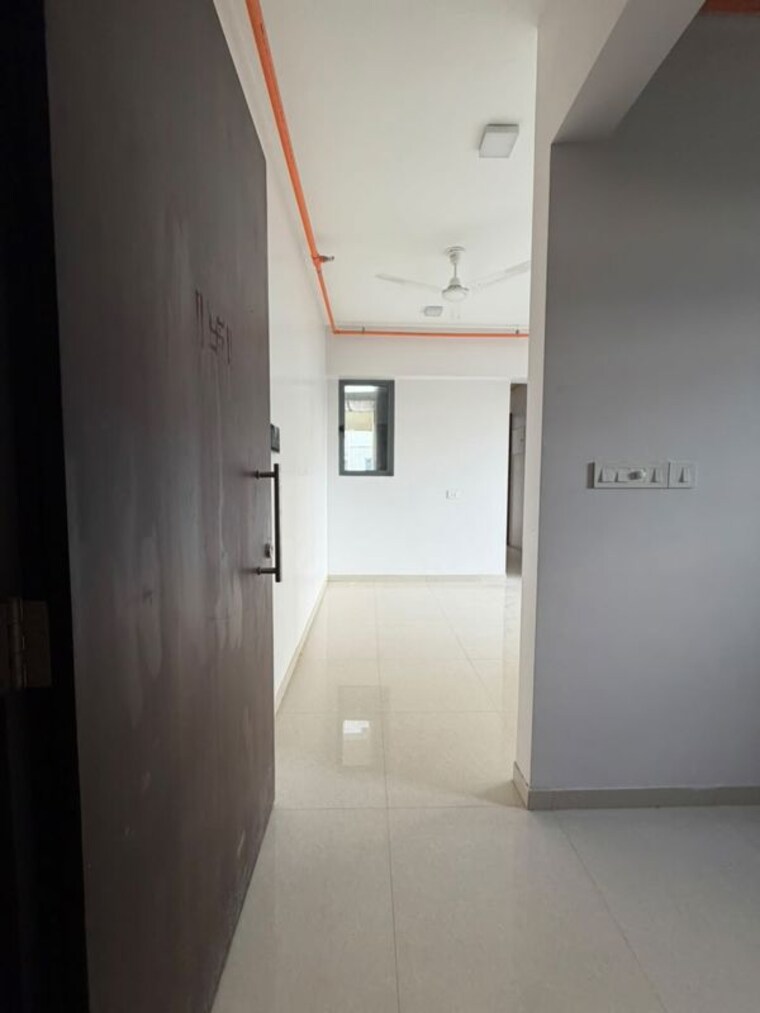 Bathroom, kalpataru-elitus 1.5 Bedroom 470 Sq.Ft. Apartment In Mulund West Mumbai 10668911