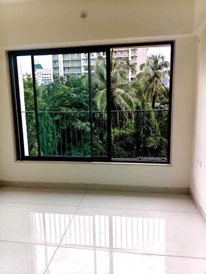 Bedroom in 2 BHK Apartment at Arkade Eden, Malad East – for Rent