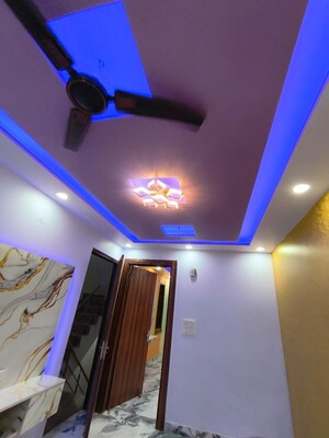 2 BHK Builder Floor For Sale in Vasundhara