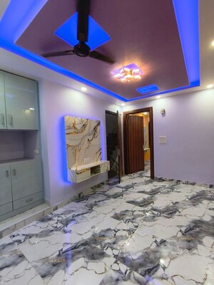 Room in 2 BHK Builder Floor at Vasundhara – for Sale