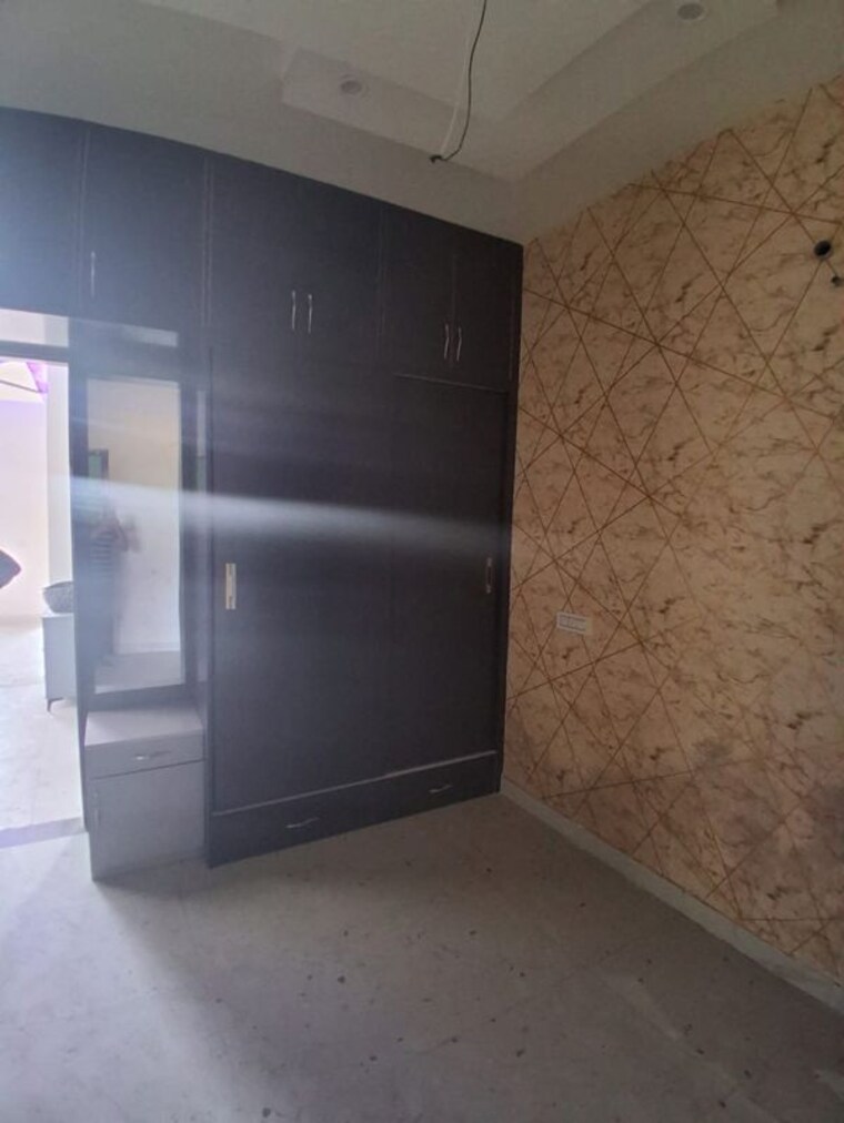 Room, prem-apartment 3 Bedroom 1440 Sq.Ft. Apartment In Pir Machalla Zirakpur 10668853