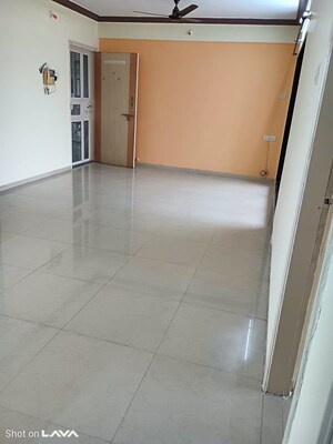 Room in 3 BHK Apartment at Yashvasin CHS Ltd, Kharghar – for Sale