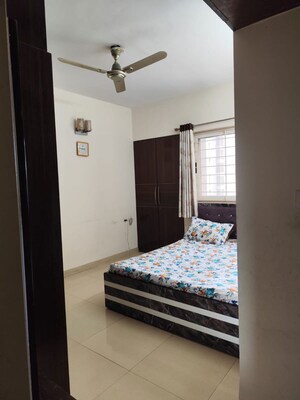 2 BHK Apartment For Rent in Ravinanda Skylights, Wagholi
