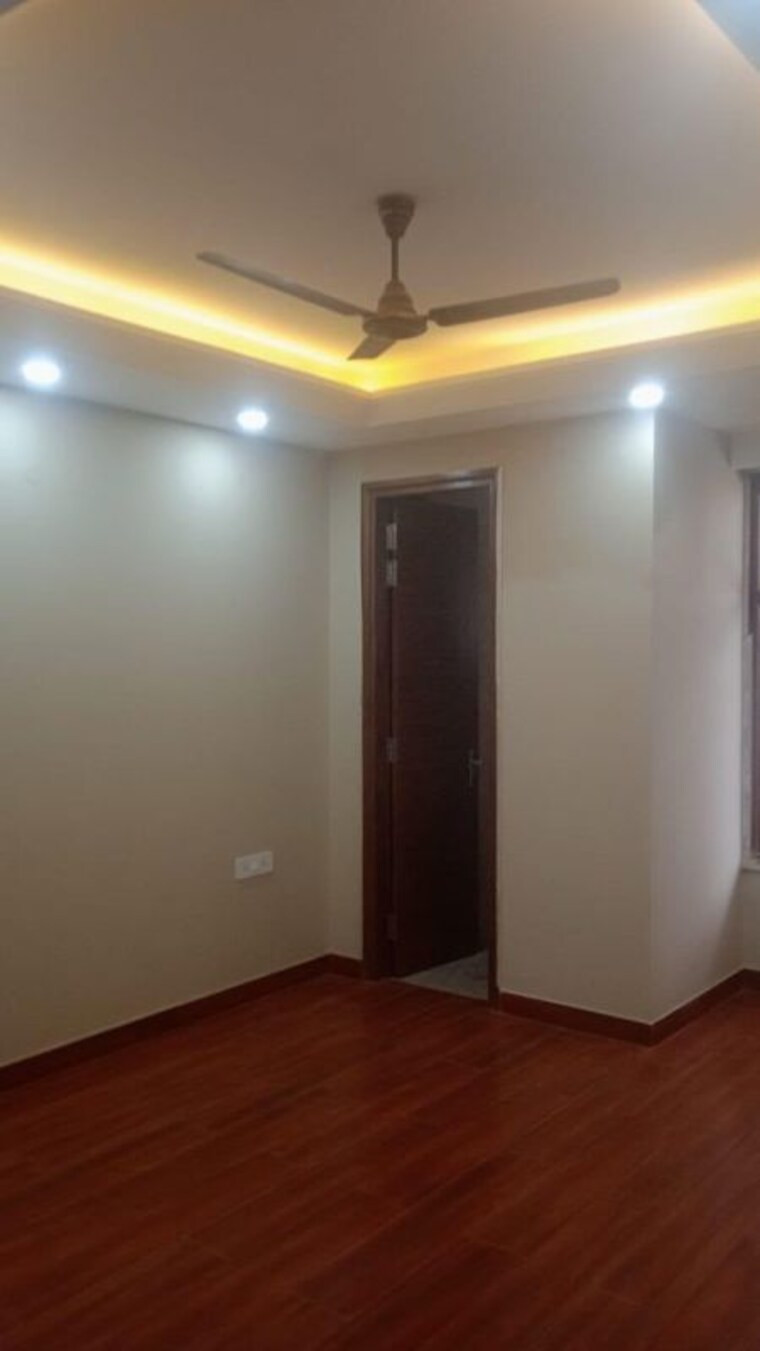 Room, sushant lok i 3 Bedroom 2250 Sq.Ft. Builder Floor In Sushant Lok I Gurgaon 10668992