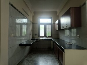 Kitchen in 2.5 BHK Villa at Sector 49 – for Rent