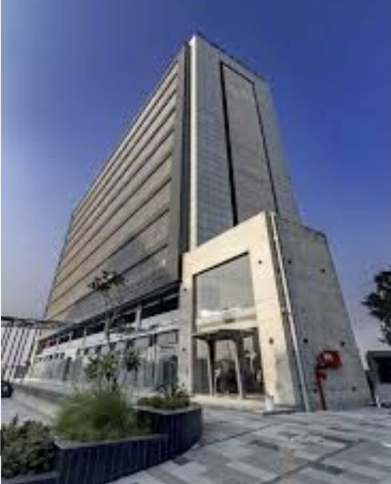 Exterior View, althan Commercial Office Space 1000 Sq.Ft. In Althan Surat 10669006
