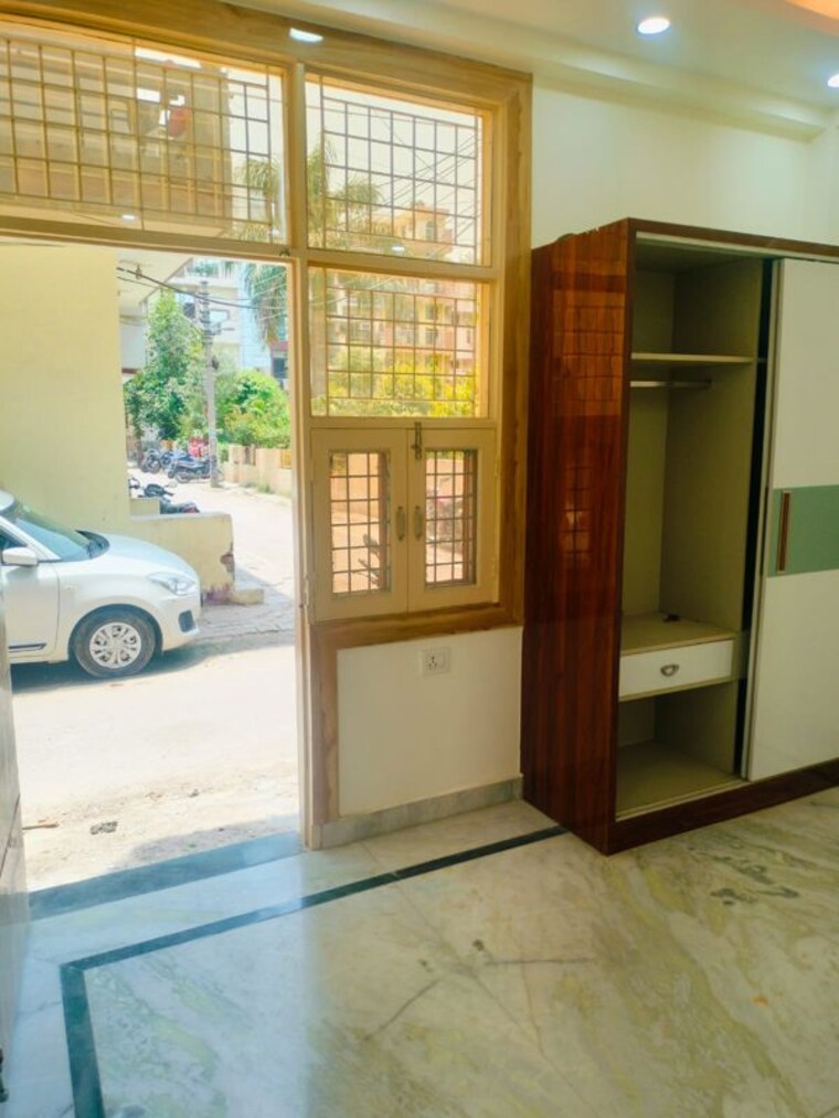 Room, vasundhara 2 Bedroom 700 Sq.Ft. Builder Floor In Vasundhara Ghaziabad 10669015