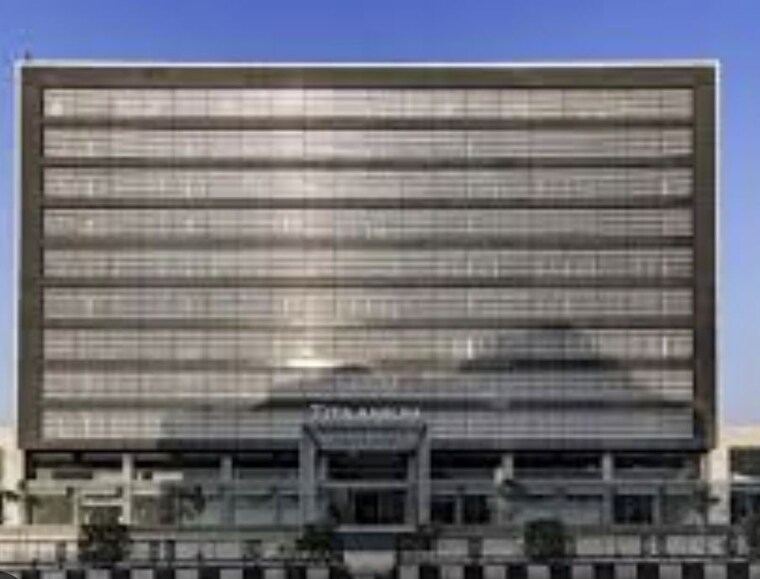Exterior View, althan Commercial Office Space 600 Sq.Ft. In Althan Surat 10669011