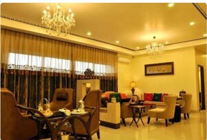3 BHK Apartment For Rent in Milton Tower, Vip Road