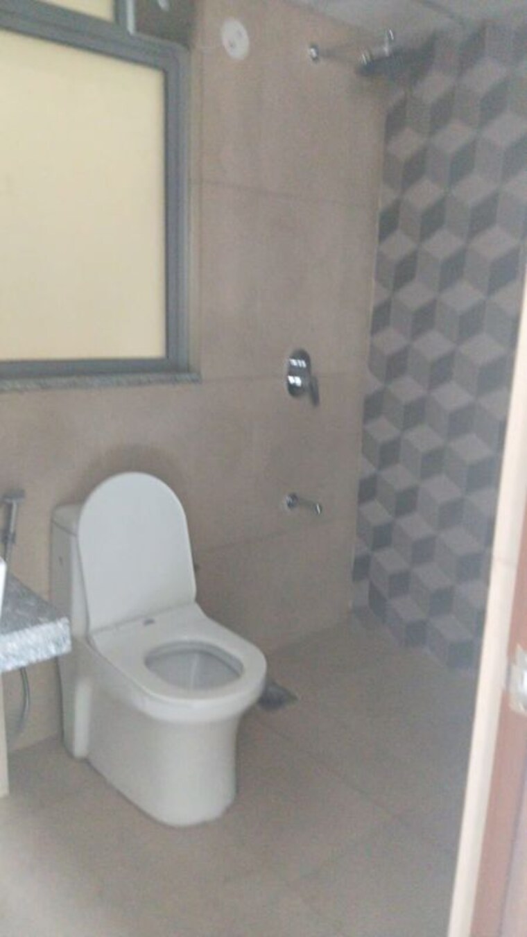 Bathroom, kalpataru-immensa 2 Bedroom 663 Sq.Ft. Apartment In Kolshet Road Thane 10669004