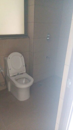 Bathroom in 2 BHK Apartment at Kalpataru Immensa, Kolshet Road – for Sale