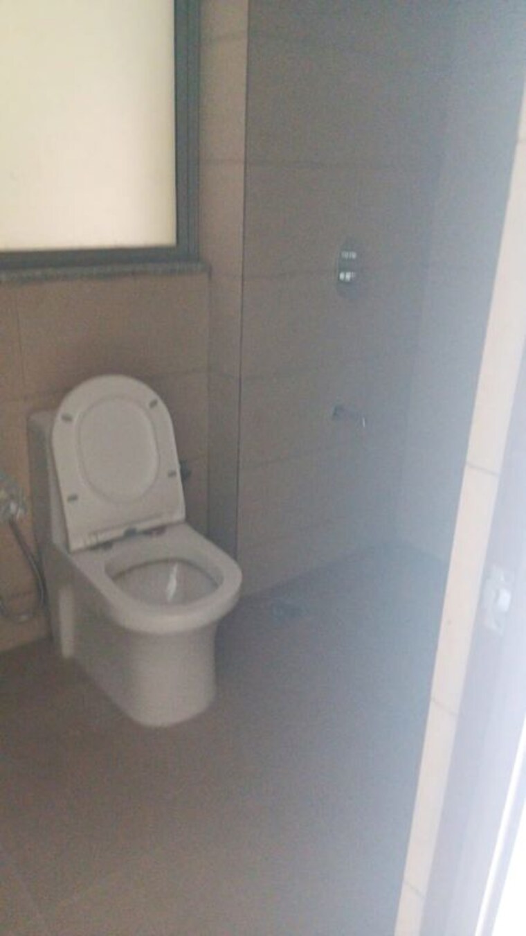 Bathroom, kalpataru-immensa 2 Bedroom 663 Sq.Ft. Apartment In Kolshet Road Thane 10669004
