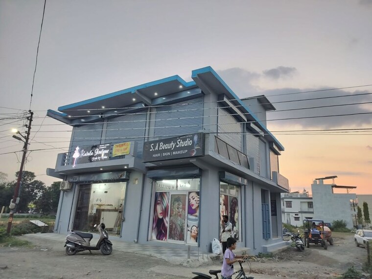 Exterior View, rajpur road Commercial Showroom 17000 Sq.Ft. In Rajpur Road Dehradun 10669034
