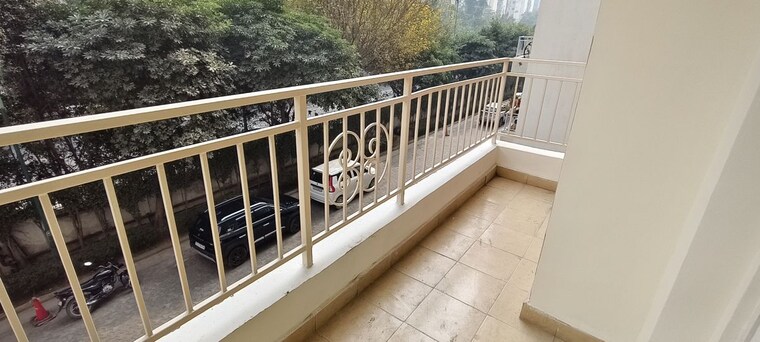 Balcony, supertech-ecociti 2 Bedroom 1025 Sq.Ft. Apartment In Sector 137 Noida 10669039