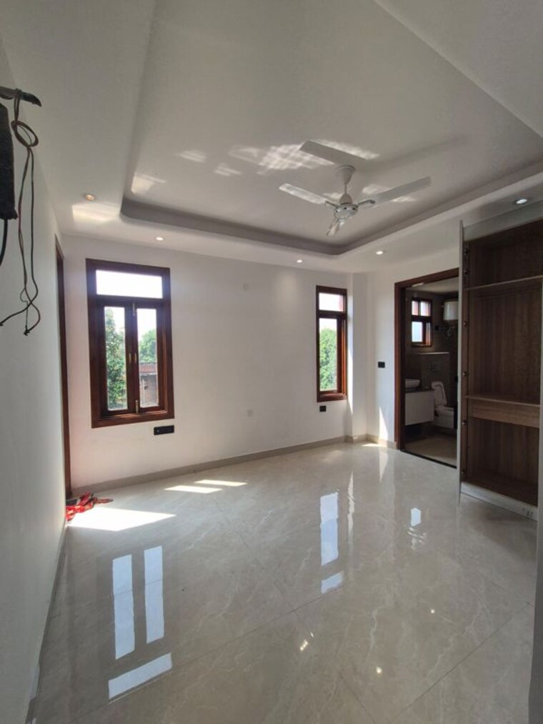 Room, chattarpur 3 Bedroom 1500 Sq.Ft. Builder Floor In Chattarpur Delhi 10668981