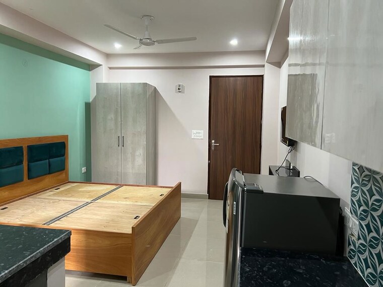Kitchen, auram-floor 1 RK 500 Sq.Ft. Independent House In South City 2 Gurgaon 10669065